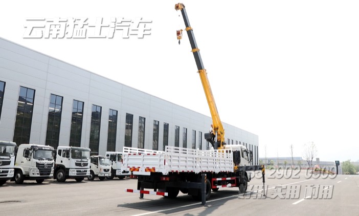 徐工10噸隨車(chē)吊,隨車(chē)吊改裝廠家,四節(jié)臂直臂吊,東風(fēng)底盤(pán)隨車(chē)吊,SQ10SK3Q隨車(chē)起重運(yùn)輸車(chē),10噸四節(jié)臂吊機(jī)